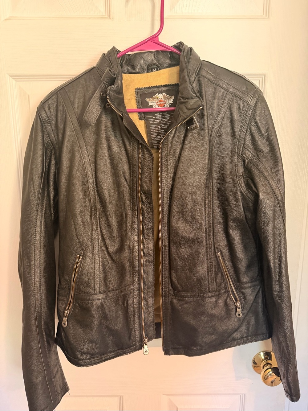 Harley Davidson Women’s Leather Moto Jacket Embroidered Back Patch Sz Medium